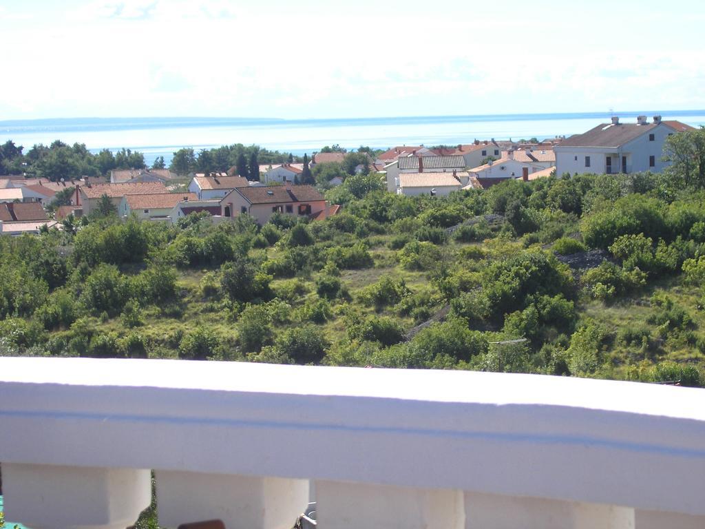 Apartments Kristina Krk Town Exterior photo